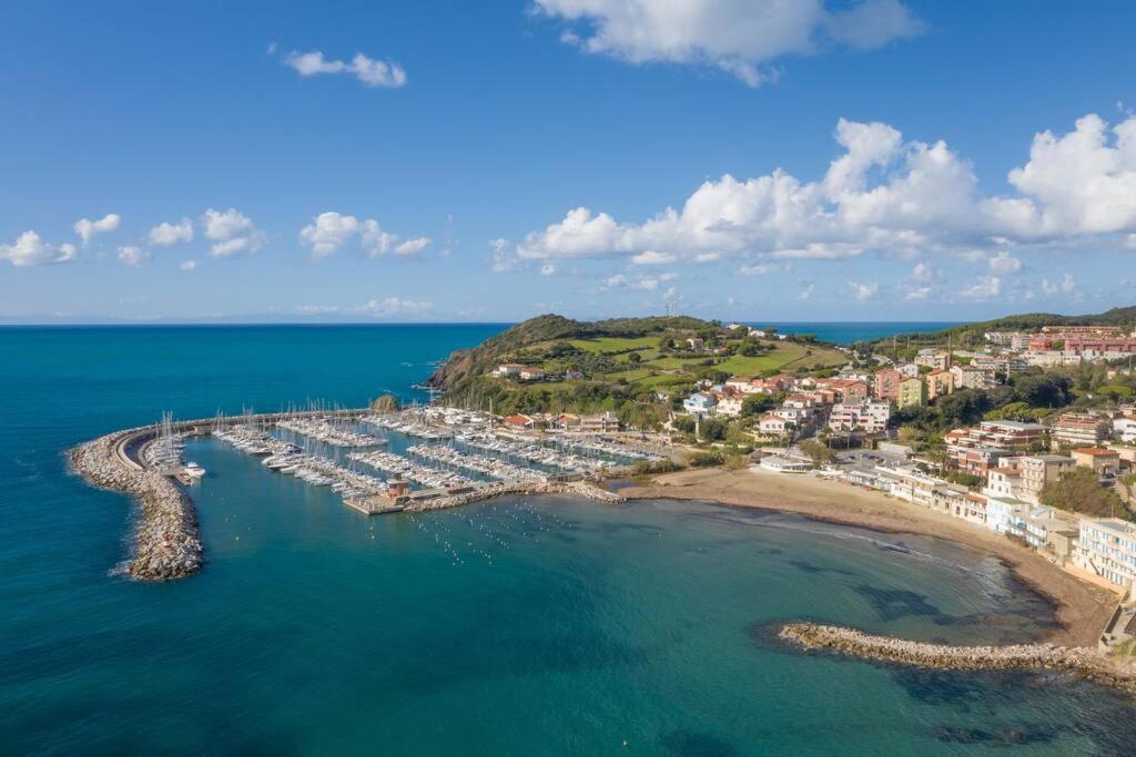 Appartamento Sirena A 2 Passi Dal Mare Piombino Exterior foto